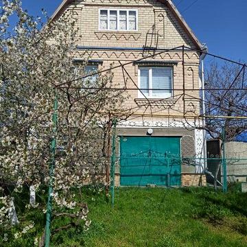 Усадьба в Подольске! 12 соток • 3 дома • 2 гаража • Солнечная электростанция • Все коммуникации