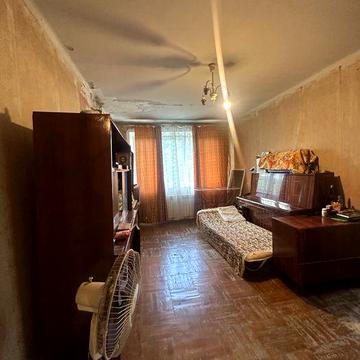 Продам 2 комнатную квартиру Героев Крут ( В. Терешковой) Черемушки