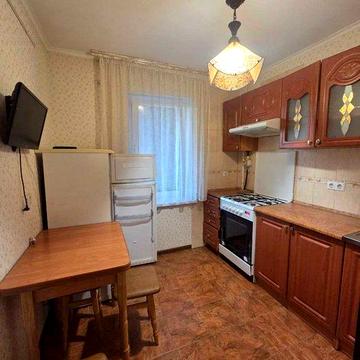 1к. Ревуцького 17 Б. Ремонт, меблі, техніка.
