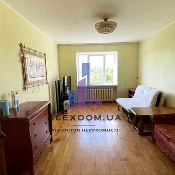 Продаж 3к квартири вул. Ревуцького 5. Харківський масив. Позняки