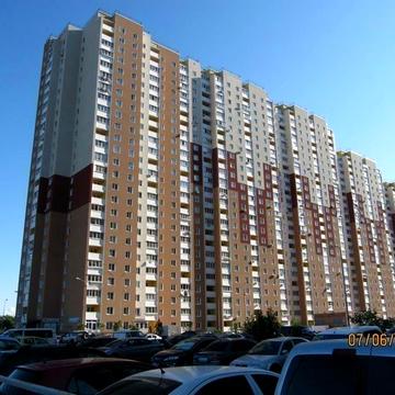 Сдам квартиру в долгий срок Здолбунивская 13,урливска 38