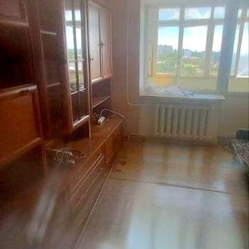 Продам квартиру в  кирпичной гостинке на Балковской( р- н Фоззи)