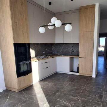 Продам 2 кім з сучасним ремонтом (під ключ)