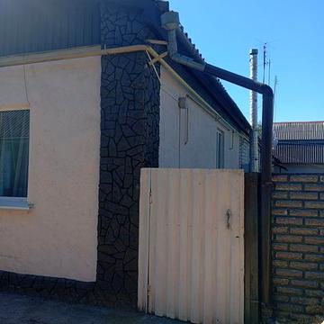 Продам 1 кім частинку будинку виділену як квартира