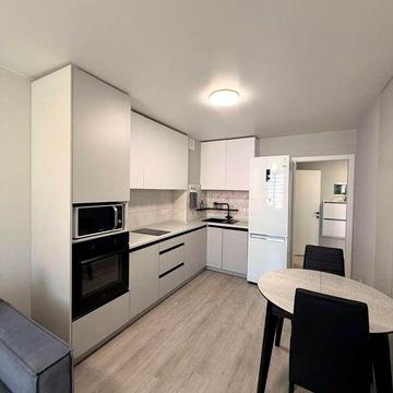 Продам 1 кімнатну квартиру в Броварах ЖК Атлант