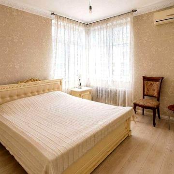 Без Комісії!! Продаю 2 кімн. квартиру з ремонтом.Осокорки