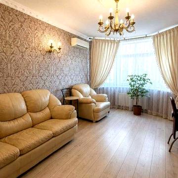 Без Комісії!! Продаю 2 кімн. квартиру з ремонтом.Осокорки