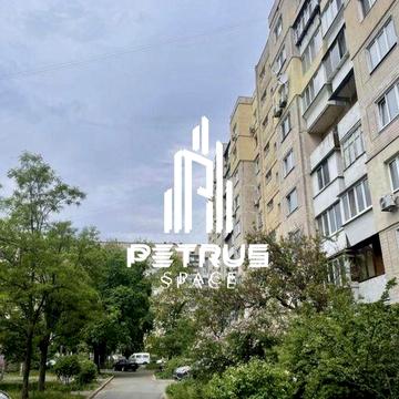 Продаж 2к квартири вул Севастопольська  22, Дарницькому районі.