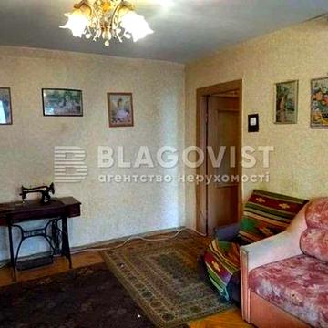 Продаж 3-х кімнатної квартири 60м2 бульвар Лесі Українки 10 м.Палац Спотру Печерськ