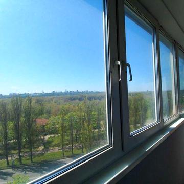 Продаємо 3-у Русанівська набережна 16,вид на Лавру,"совмін"м.Лівобережна