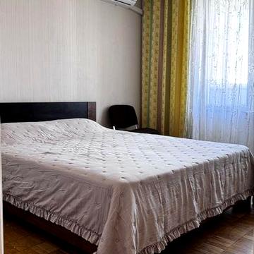 Довгострокова оренда 2-х кімнатної квартири. з видом на озеро Тельбін м. Київ, просп. Павла Тичини