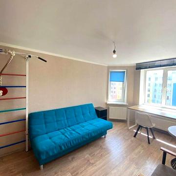 Продаж 1к Квартира Теплична вулиця