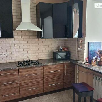 Продаж 2к Квартира Соборна (Комсомольська) вулиця