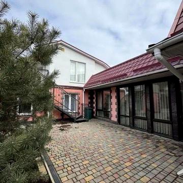 Сдам дом Таирова Участок Закрытый двор Мангальная зона место под автомобили