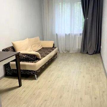 3 - комн. 60 м. кв. ул. Калиновая. Ремонт. Мебель. Техника.