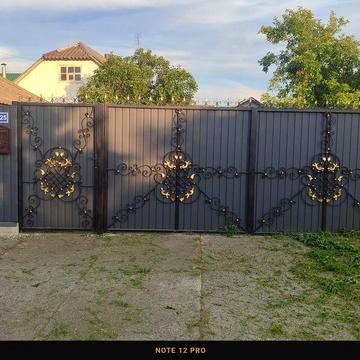 Продам будинок у м. Корсунь  Шевченківський