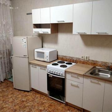 Оренда 1-к метро Голосіївська вул Васильківска 18