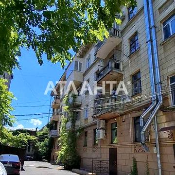 Готовый арендный бизнес в 5 минутах от Дерибасовской: 1-к «сталинка» на ул. Утесова