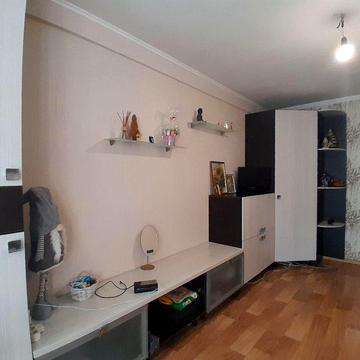 Продам 1 кімнатну затишну уютну квартиру  Зодчих 34 з меблями і технікою