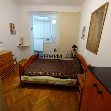 Продається 2 кімнатна квартира в центрі міста. Сталінка. № 21147283