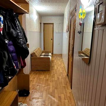 Сдам квартиру 2 минуты до метро (спортивная) 5 комнат от владельца