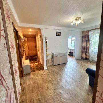 Продам 3ком.квартиру. Правый берег. АО -ГАЗ. Площадь 82м2.