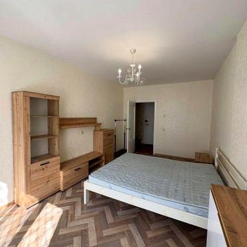 Ваучер, сертифікат/ Продаж 2-кімнатної квартири 52 м² у центрі, район ЦУМу, меблі та техніка, 5/9