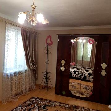 1 к.квартира.  Филатова. Большой балкон с подвалом.