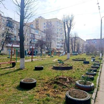 :) 2-кімнатна квартира на Відінській | 3 поверх | цегляний будинок