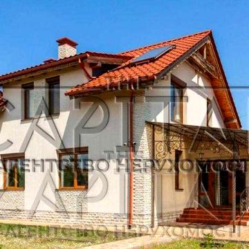 Продається затишний заміський будинок у Новосілках