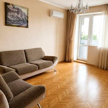 Продаж 3к Квартира Мазепи вулиця