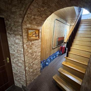 Довгострокова оренда 3к Квартира Гніздовського вулиця