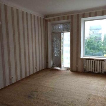 2-х.к.кв. в старой части 60м2, кухня 10м2. Возможен обмен на авто.