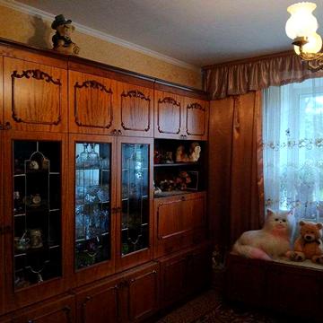 Продам 3х-кімнатну квартиру по вул. Каштанова, 13, в Обухові!