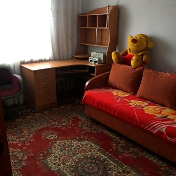 Богдана Хмельницького вул., 6