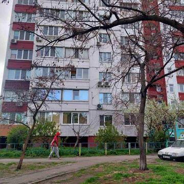 Продаж затишної 2х кімнатної квартири вул.Ревуцького