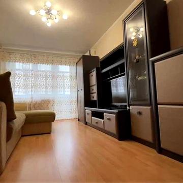 Продам свою 3-и кімнатну квартиру ж/м Перемога-4. ВЛАСНИК.