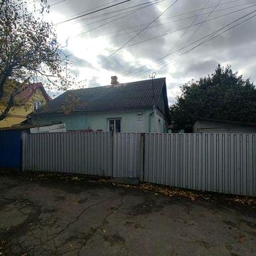 Продам половину будинку