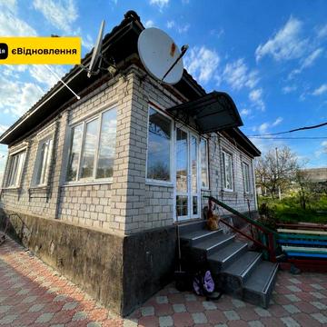 ЦІНУ ЗНИЖЕНО! Будинок з гарним ремонтом на ПМК біля пожежної частини