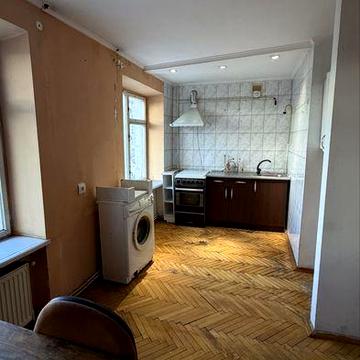 Продаж квартири в центральній частині по вул.Бандери