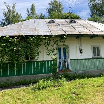 Хорощий будинок в селі