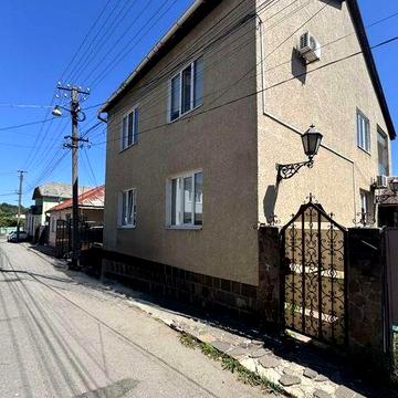 Продається будинок  в  м.Ужгород