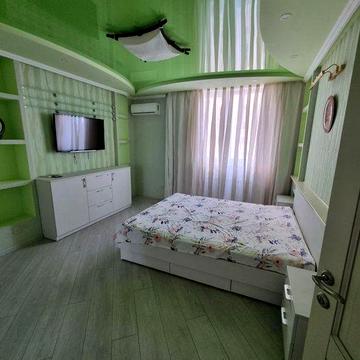 Здається в оренду 3 кімнатна квартира, вул. Крушельницької, 15-А