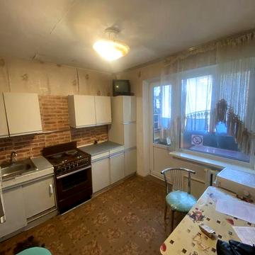 Продаж 2к квартири на Виноградарі, 5 поверх