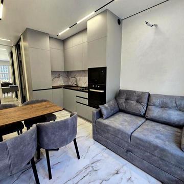 Гарна! Продаж 1-к квартири з дизайнерським-ремонтом 40м2 ЖК Кришталеві Джерела ЖК Кришталеві Джерела