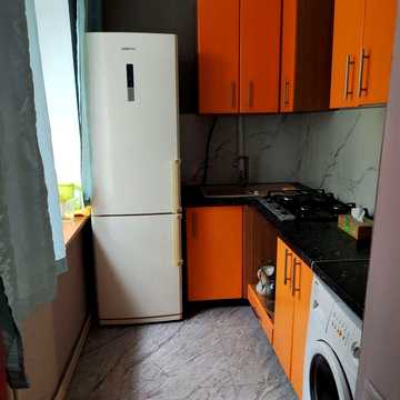 Продам 3-кімнатну квартиру на  Холодній горі
