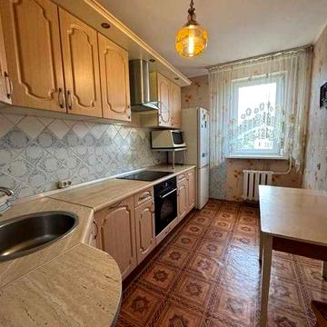 Продам 3 комнатную квартиру на Котовского