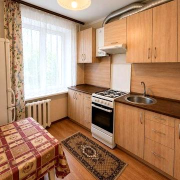ДОВГОСТРОКОВА ОРЕНДА 1-кімнатної квартири, СЕРЦЕ ЦЕНТРУ, Злата Плаза, Рівне !!!