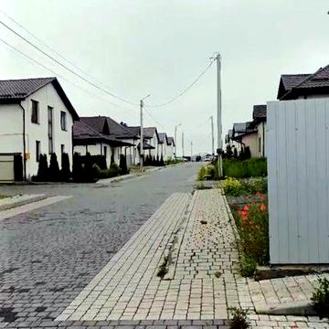 Без комісії! Продаж сучасного котеджу по вул Лесі Українки в КМ Ledovskiy з гаражем і ділянкою на 7 соток, 200 кв. м, 4 кімнати
