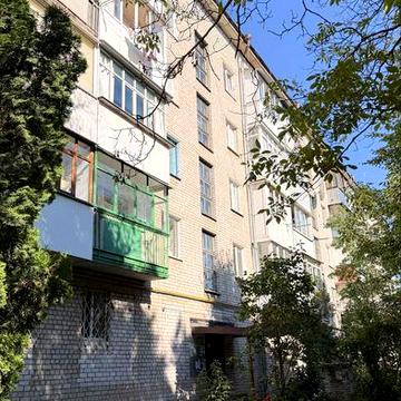 Продається 1к кв на Перемоги